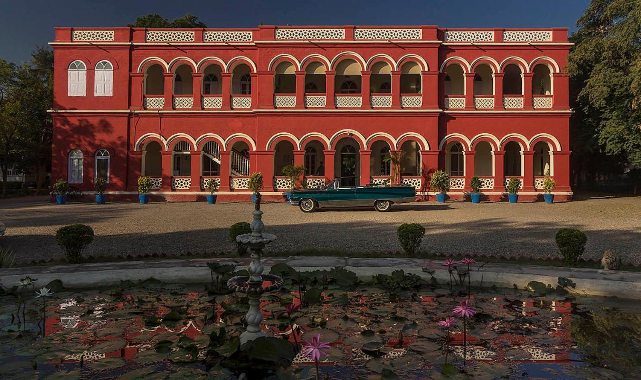 Orchard Palace Gondal Ngoại thất bức ảnh