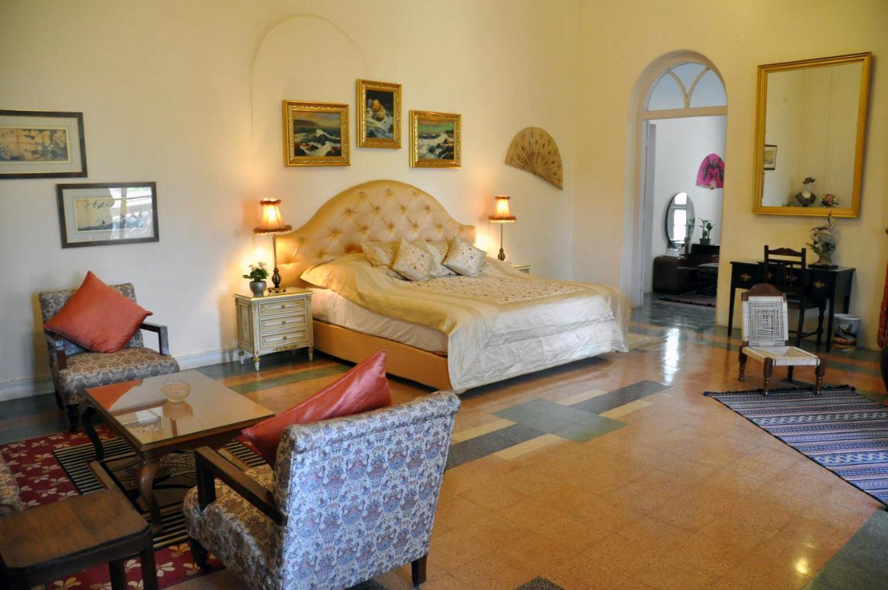 Orchard Palace Gondal Ngoại thất bức ảnh